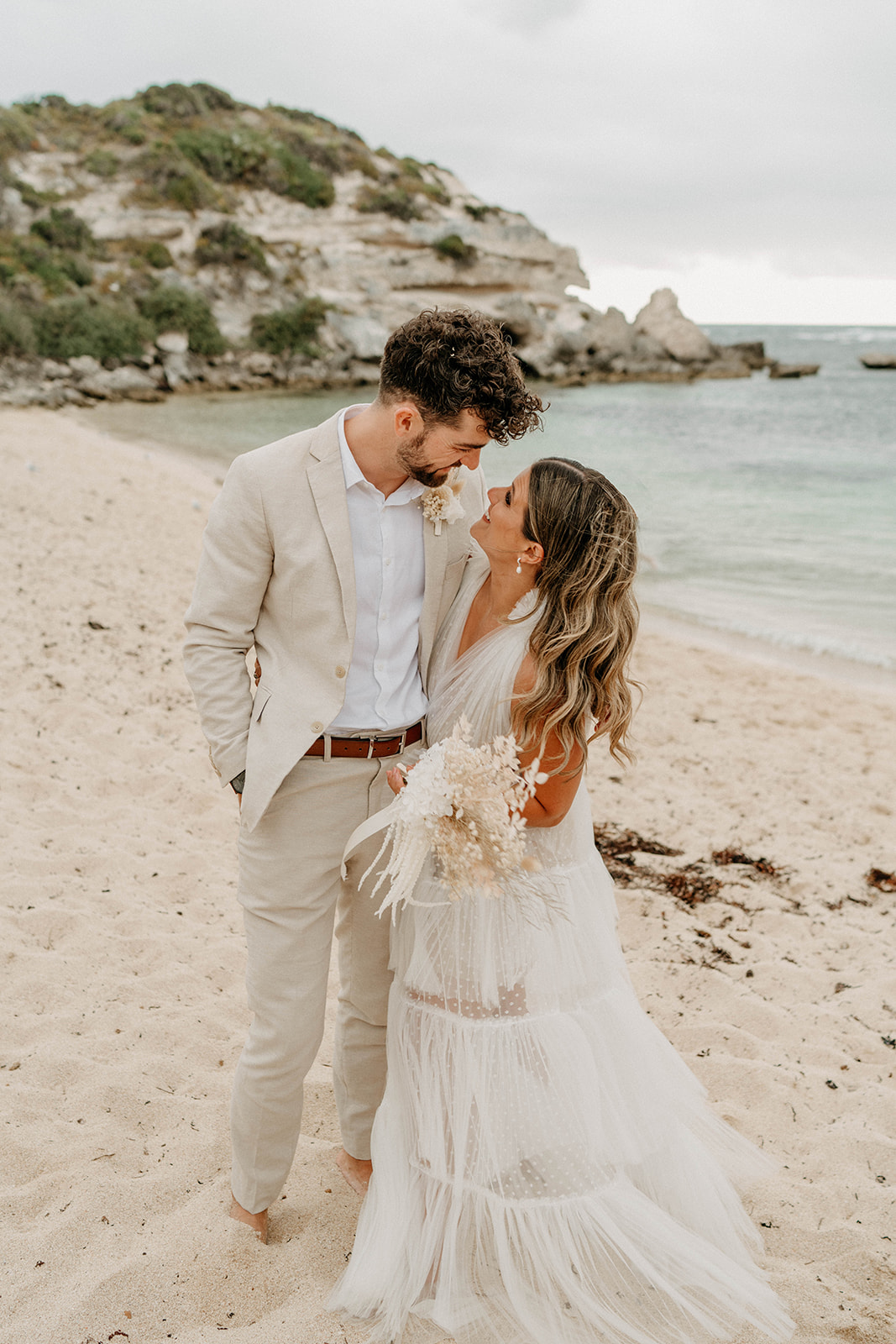 barefoot beach weddings